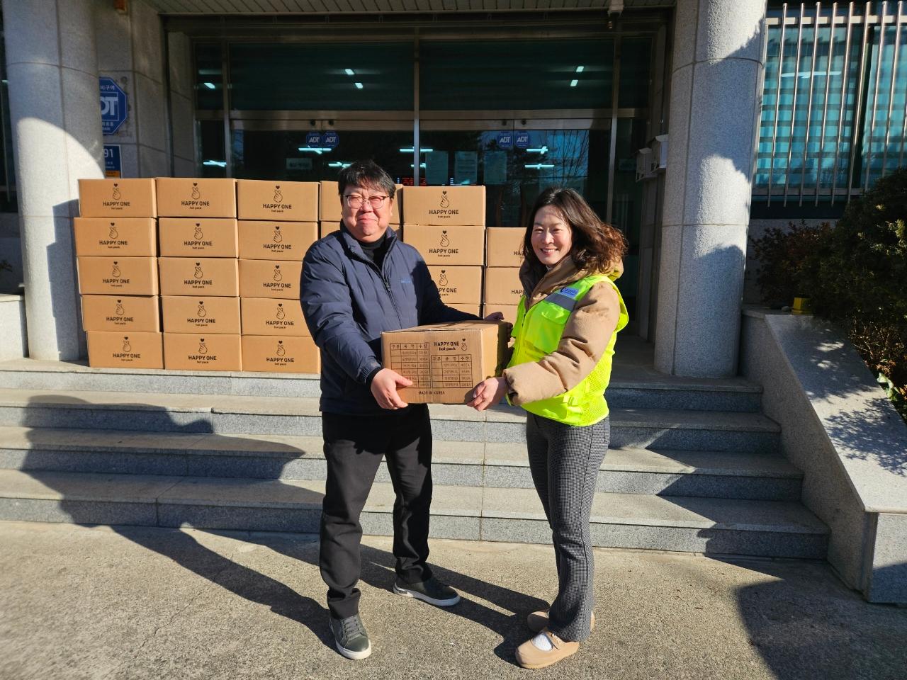 방한용품(핫팩) 지원